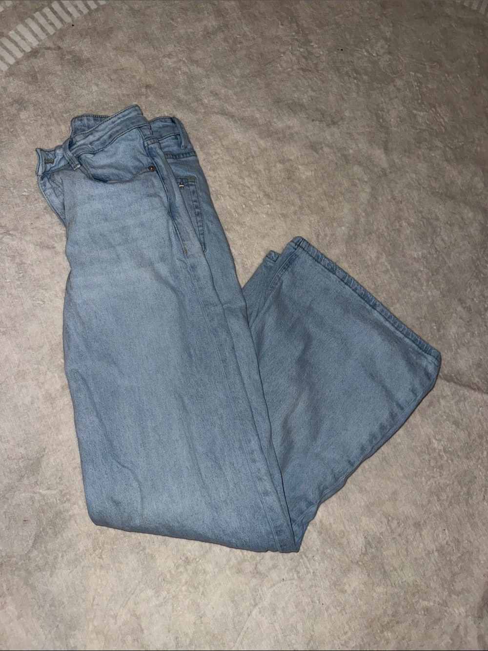 Light Wash Wide Leg Women's Jeans - low Rise Flare